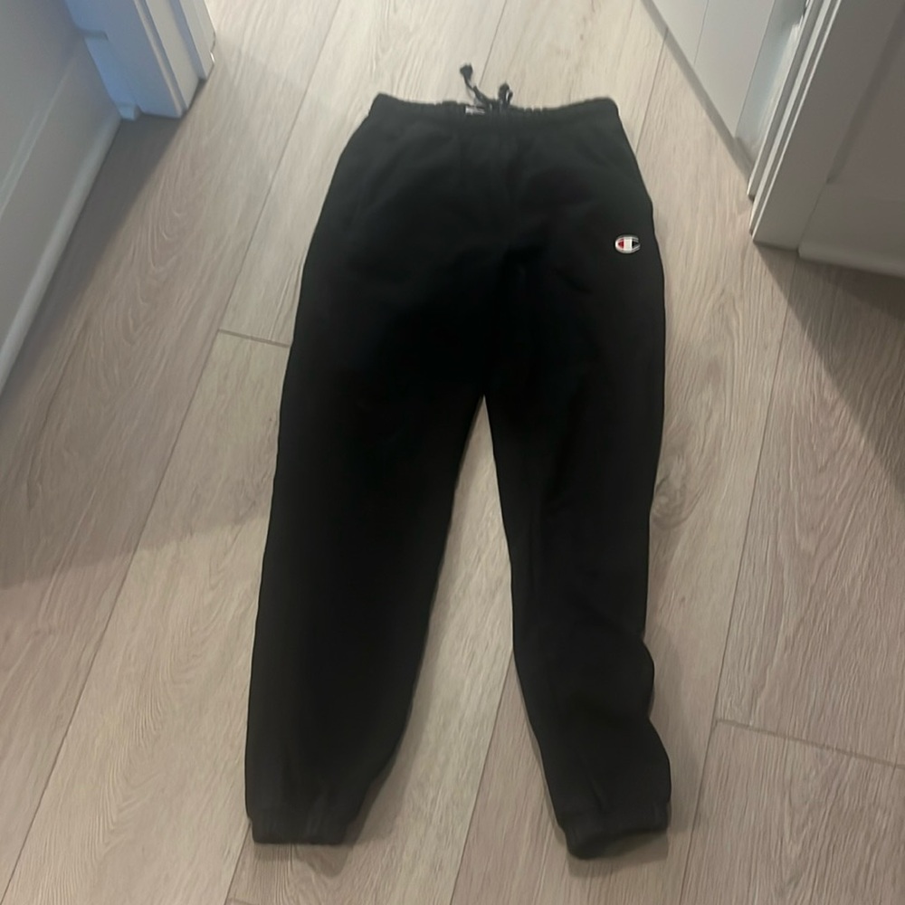 black champion sweats
